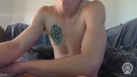 Snapshot of iceman1217 chatting on November 1, 2025, 10:12 pm iceman1217 online show from November 1, 2025, 10:12 pm