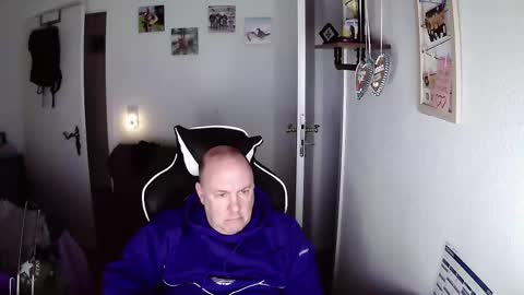 iceoli123 online show from February 2, 2026, 5:22 pm