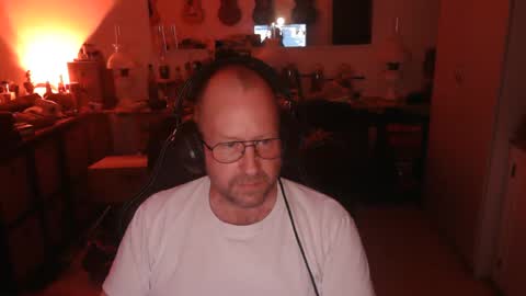 icum4ladies2021 online show from May 8, 2026, 3:01 am