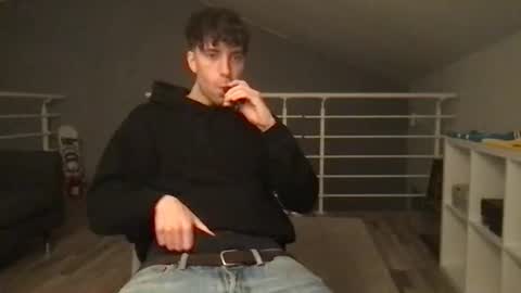 icyninesix online show from December 21, 2024, 5:29 pm