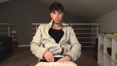 icyninesix online show from January 11, 2025, 4:16 am