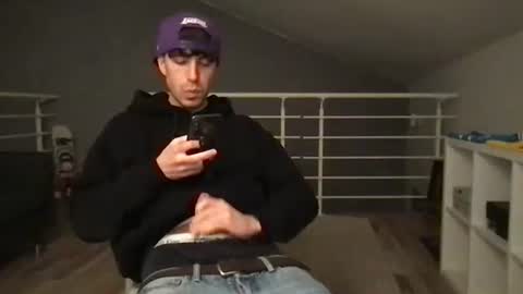 icyninesix online show from January 31, 2025, 3:41 am