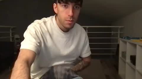 icyninesix online show from February 4, 2025, 4:37 am