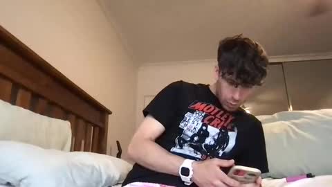 icyninesix online show from March 8, 2025, 4:45 am