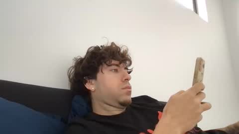 icyninesix online show from November 21, 2025, 12:43 am