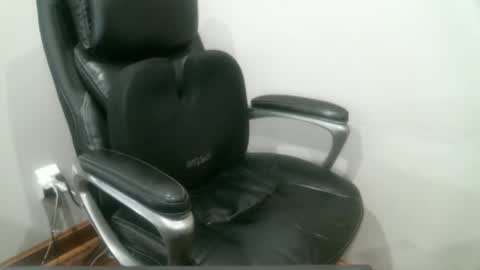 Snapshot of icyou222 chatting on February 8, 2026, 7:06 pm ICU2 online show from February 8, 2026, 7:06 pm