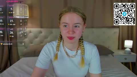 Snapshot of ida_lewiss chatting on June 11, 2026, 1:27 am Ida online show from June 11, 2026, 1:27 am