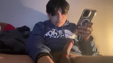 idk12327 online show from March 8, 2025, 9:06 am