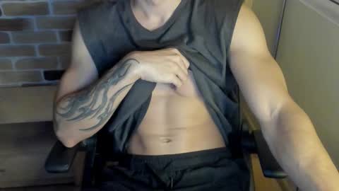 yo online show from October 9, 2025, 8:07 pm