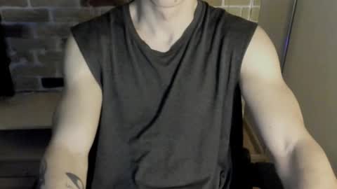 Snapshot of idkiww chatting on February 9, 2026, 8:24 pm yo online show from February 9, 2026, 8:24 pm