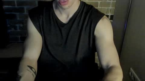 Snapshot of idkiww chatting on February 11, 2026, 8:25 pm yo online show from February 11, 2026, 8:25 pm