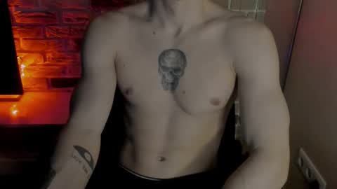 Snapshot of idkiww chatting on March 3, 2026, 8:26 pm yo online show from March 3, 2026, 8:26 pm