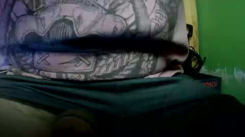 Nicolas online show from December 14, 2025, 4:23 pm