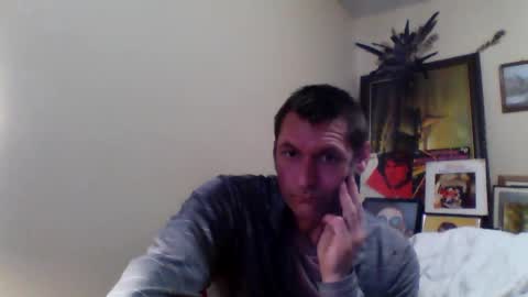 Snapshot of ifoundthegspot chatting on November 14, 2025, 11:20 am Darthmark420 online show from November 14, 2025, 11:20 am