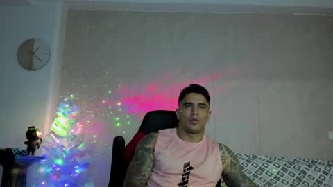 Snapshot of igor_scott chatting on December 20, 2024, 3:25 am Igor scott online show from December 20, 2024, 3:25 am