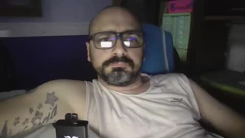 igorargen4 online show from October 18, 2025, 2:14 am