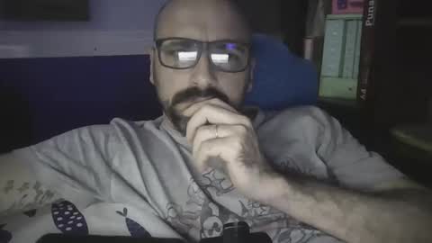 igorargen4 online show from November 3, 2025, 12:57 am