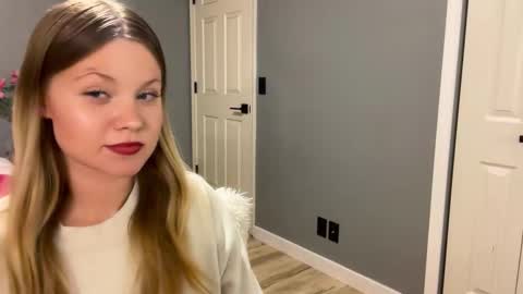 cassie online show from November 7, 2025, 9:04 pm