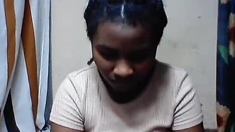 iiiirasoa online show from July 5, 2026, 8:05 pm
