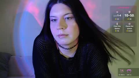 Vella online show from November 15, 2025, 9:43 pm