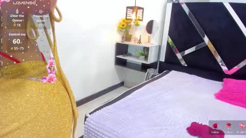 Isabella online show from October 8, 2025, 1:20 pm