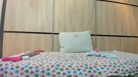 ikia lopez online show from April 23, 2026, 12:29 pm