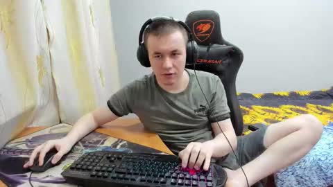 iliaskris online show from October 19, 2025, 5:57 pm