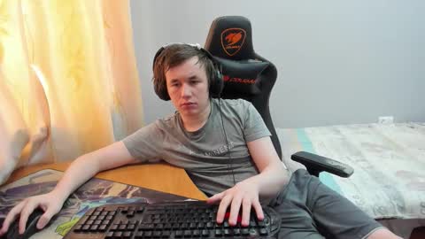 iliaskris online show from February 16, 2026, 7:59 am