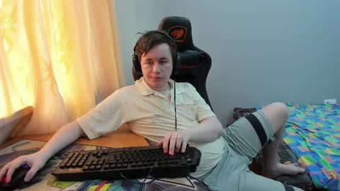 iliaskris online show from July 15, 2026, 4:40 am