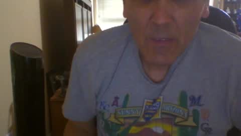 Snapshot of ilike2expose chatting on February 2, 2025, 5:04 pm ilike2expose online show from February 2, 2025, 5:04 pm