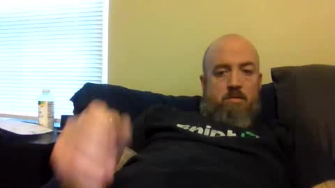 ilikebigbutts818 online show from December 1, 2025, 9:42 pm