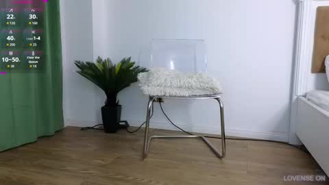 Emma online show from October 5, 2025, 4:11 am