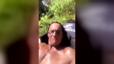 2Share online show from July 22, 2026, 8:33 pm