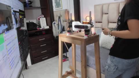 Snapshot of iliy_ chatting on December 17, 2024, 10:55 am ILY online show from December 17, 2024, 10:55 am