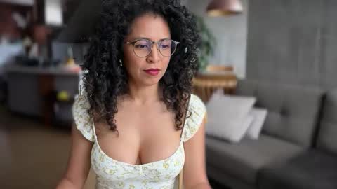 Kloe online show from March 5, 2026, 9:11 pm