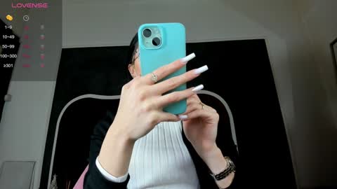 Snapshot of illegal_lorry chatting on December 22, 2024, 5:01 am illegal_lorry online show from December 22, 2024, 5:01 am