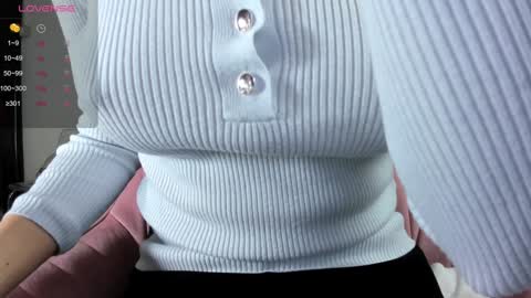 Snapshot of illegal_lorry chatting on January 15, 2025, 5:08 am illegal_lorry online show from January 15, 2025, 5:08 am