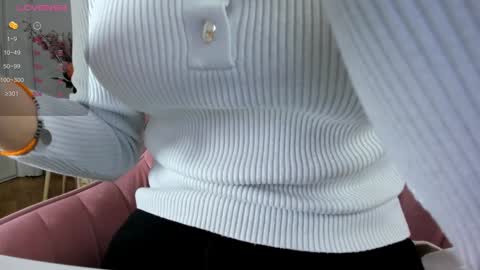 Snapshot of illegal_lorry chatting on February 7, 2025, 3:45 am illegal_lorry online show from February 7, 2025, 3:45 am