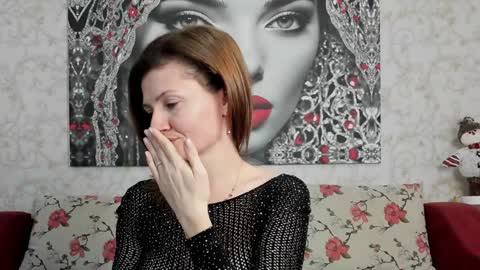 Snapshot of illegalbeauty87 chatting on December 20, 2024, 9:28 pm Ingrid or more easier...Miss GoDDess Mistress online show from December 20, 2024, 9:28 pm
