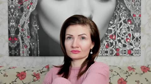 Snapshot of illegalbeauty87 chatting on January 21, 2025, 11:55 pm Ingrid or more easier...Miss GoDDess Mistress online show from January 21, 2025, 11:55 pm