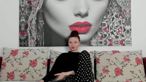 Snapshot of illegalbeauty87 chatting on March 29, 2026, 7:47 pm Ingrid or more easier...Miss GoDDess Mistress online show from March 29, 2026, 7:47 pm