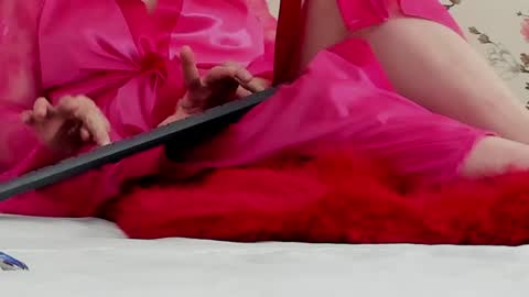 Snapshot of illegalbeauty87 chatting on March 31, 2026, 10:10 pm Ingrid or more easier...Miss GoDDess Mistress online show from March 31, 2026, 10:10 pm