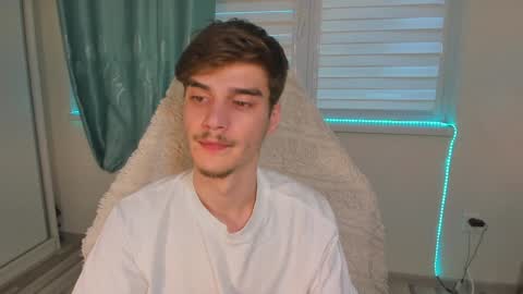 Snapshot of illusions888 chatting on January 27, 2025, 1:09 pm D-Illusion online show from January 27, 2025, 1:09 pm