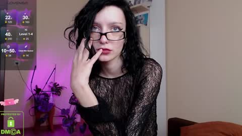 Snapshot of ilon_rey chatting on December 14, 2024, 12:33 am ilon online show from December 14, 2024, 12:33 am