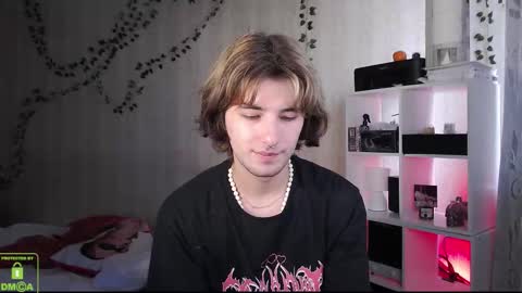 Snapshot of ilon_rey chatting on September 19, 2025, 10:49 am ilon online show from September 19, 2025, 10:49 am