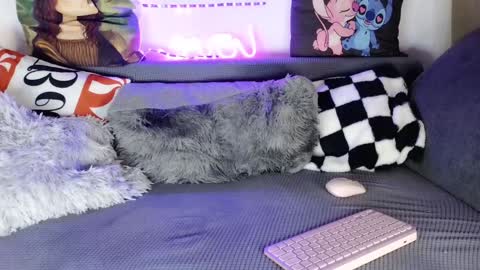 nicollee online show from January 25, 2025, 11:43 pm