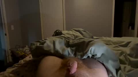 Snapshot of ilovemilfs2424 chatting on June 9, 2026, 2:12 am Matthew online show from June 9, 2026, 2:12 am