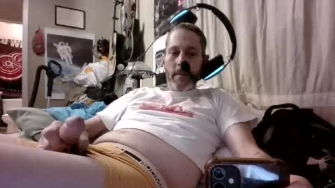 ilovewomensmokers0935 online show from March 19, 2026, 4:38 am