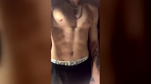 Snapshot of ilyahrr chatting on February 26, 2026, 9:36 pm ilyahrr online show from February 26, 2026, 9:36 pm