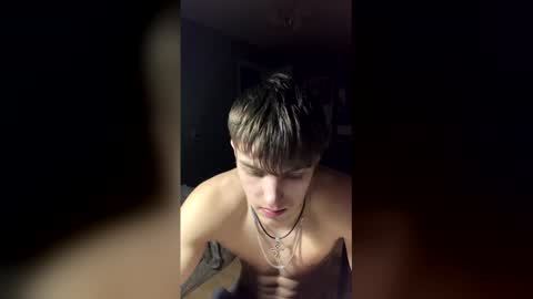 Snapshot of ilyahrr chatting on March 3, 2026, 7:20 pm ilyahrr online show from March 3, 2026, 7:20 pm